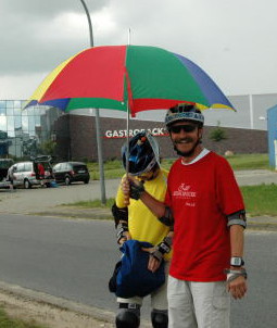 Wait with umbrella